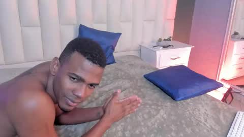 Snapshot of nick_collins20 chatting on 28, 2, 2025 Nick online show from 28, 2, 2025