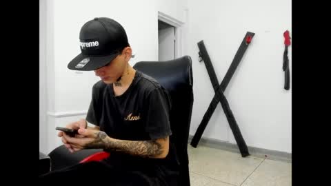 Snapshot of nick_straightboy chatting on 5, 5, 2026 Nick online show from 5, 5, 2026
