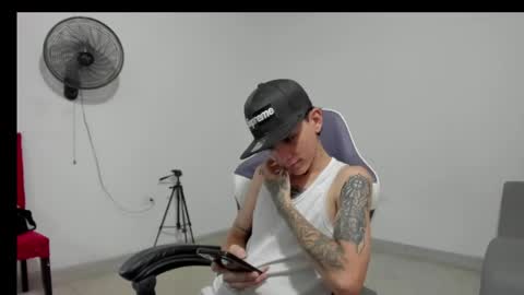Snapshot of nick_straightboy chatting on 16, 5, 2026 Nick online show from 16, 5, 2026