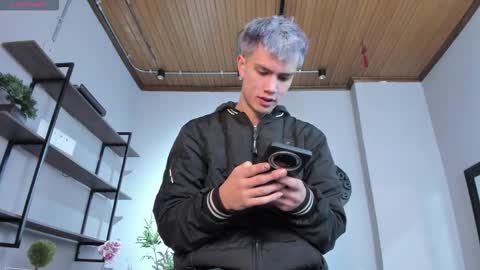 Nick  online show from 19, 2, 2026