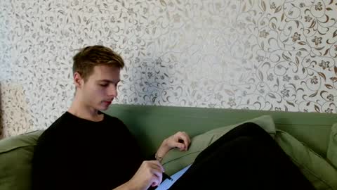 Nick online show from 12, 12, 2024