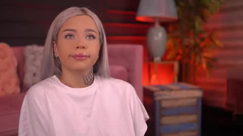 Nicky online show from 7, 11, 2025