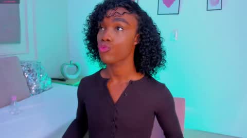 nico_dior online show from 17, 4, 2026