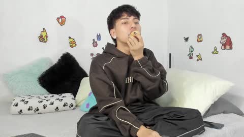 Nico  online show from 29, 1, 2025