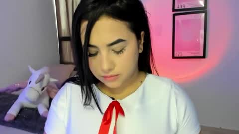 nicol online show from 6, 11, 2025