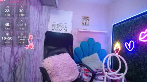 nicol_ross19 online show from 11, 3, 2026