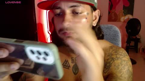 nicolas online show from 12, 1, 2025