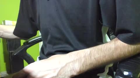 L. Nicolas online show from 7, 2, 2026