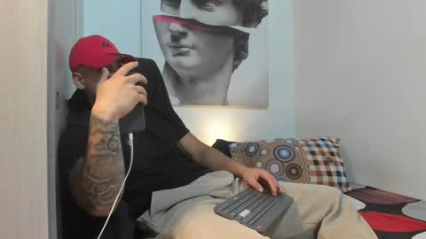 Snapshot of nicolasmuscle chatting on 31, 12, 2024 Andres online show from 31, 12, 2024