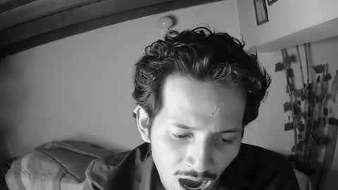nicolasrodrii online show from 18, 6, 2026