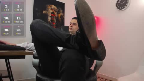 Snapshot of nicolass_fellener chatting on 20, 10, 2025 Nicolas Fellener online show from 20, 10, 2025