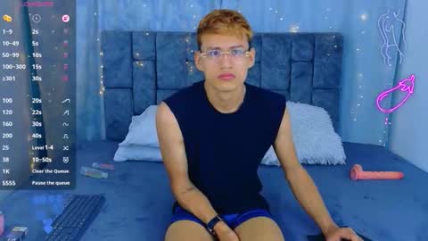 nicolastorres__ online show from 28, 4, 2026