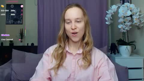 Nicoletta online show from 29, 3, 2026