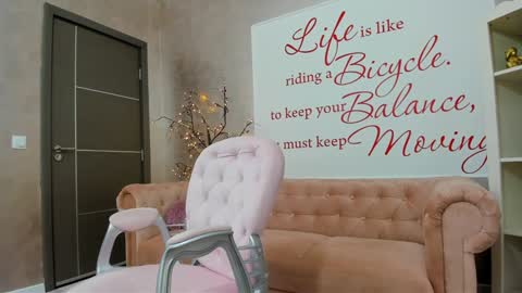 Snapshot of nicole___19 chatting on 17, 12, 2024 Nico online show from 17, 12, 2024