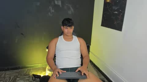 nicole_and_thiago1 online show from 16, 2, 2026