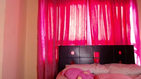 Snapshot of nicole_bonnet chatting on 20, 3, 2026 nicole online show from 20, 3, 2026