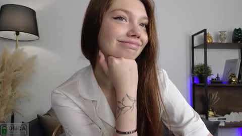 Nicole online show from 18, 9, 2025