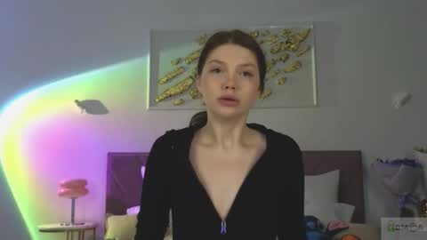 Nicole online show from 27, 11, 2025