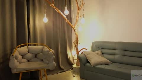 Snapshot of nicole_broown chatting on 19, 5, 2026 Nicole online show from 19, 5, 2026