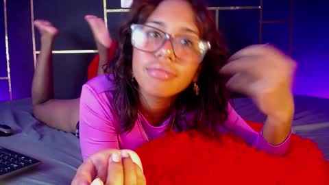 nicole_brown1126 online show from 4, 12, 2024