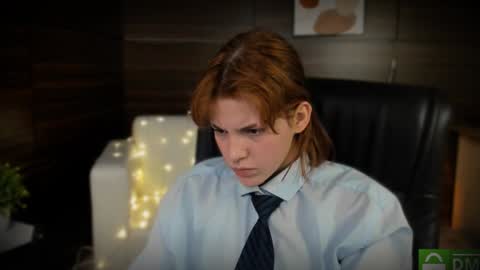 Nicole online show from 26, 12, 2024