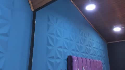 Nicole online show from 22, 1, 2025