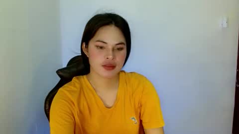 nicole_kiss01 online show from 29, 10, 2025