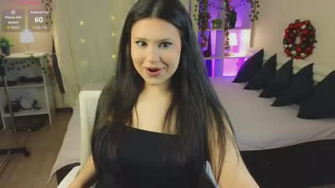 Snapshot of nicole_parshikova chatting on 10, 1, 2026 My name is Nicole. I m completely new here online show from 10, 1, 2026