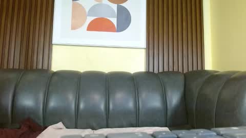 Nicole Ramires online show from 31, 1, 2026