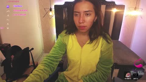 Snapshot of nicole_samantha chatting on 18, 1, 2025 Samantha online show from 18, 1, 2025