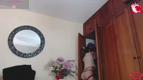 Nicole Santana online show from 25, 5, 2026