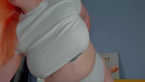 Nicole online show from 19, 9, 2025