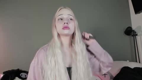 Mary online show from 3, 12, 2025