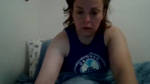 Nicole online show from 10, 4, 2026