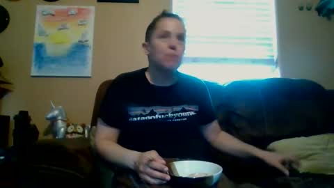 Snapshot of nicolegoodvibes00 chatting on 25, 5, 2026 Nicole online show from 25, 5, 2026
