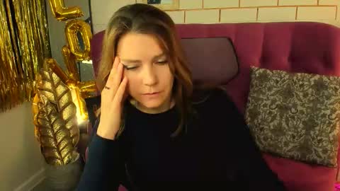 nicolehits online show from 12, 2, 2026