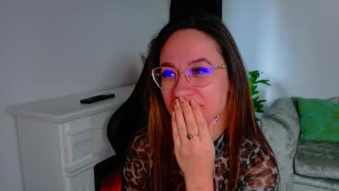 Snapshot of nicoleirisxxx chatting on 10, 2, 2026 nicoleirisxxx online show from 10, 2, 2026