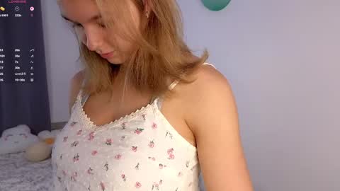 Nicole online show from 2, 4, 2026