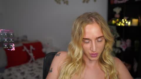 nicolette__shea_ online show from 20, 12, 2024