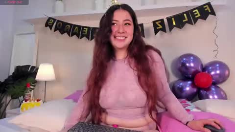 nicolle_evanss_ online show from 11, 7, 2026