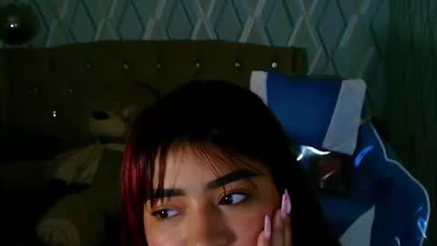 Nicolle Miley online show from 1, 3, 2026