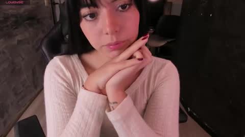 NicolRoss online show from 18, 11, 2025