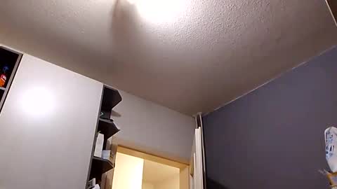 Snapshot of nighthawk28 chatting on 17, 11, 2025 MikeVanDyck online show from 17, 11, 2025