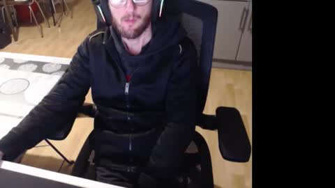 nightman7485569 online show from 26, 2, 2026