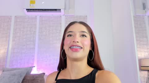 Niicole online show from 28, 1, 2025