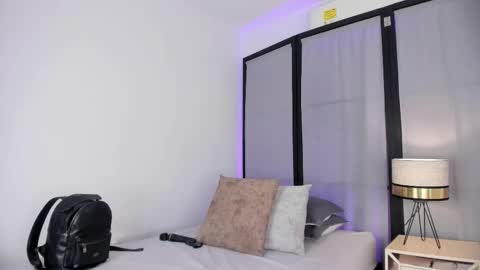 Niicole online show from 20, 2, 2026