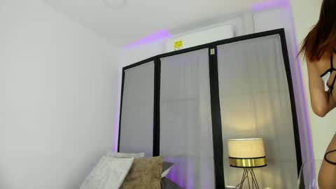 Niicole online show from 31, 3, 2026