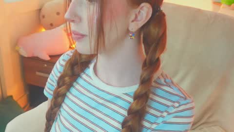 of Nylasweet online show from 12, 11, 2025