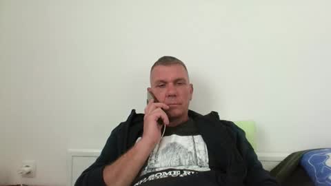 nikan77 online show from 5, 3, 2026