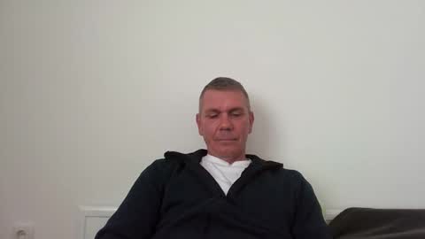 nikan77 online show from 17, 3, 2026